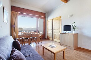 Alpine Studio w/ Balcony