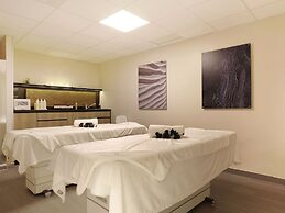 Chalet in La Clusaz With Spa & Pool