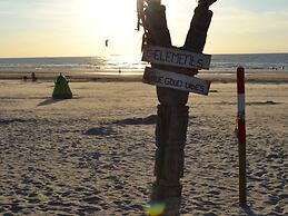 Bungalow in 's-gravenzande With Nautical Charm