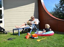 Bungalow in 's-gravenzande With Nautical Charm