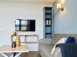 Bungalow in 's-gravenzande With Nautical Charm