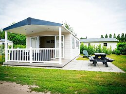 Chalet Near Loonse and Drunense Dunes