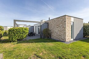 Single Storey Lodge With Dishwasher, Near the Beach