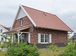 Villa in Arcen With Free Thermal Bath Access