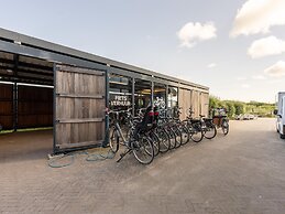 Ameland Lodge w/ Veranda