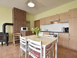 Spacious Home, Zierow