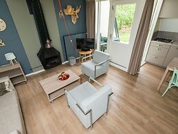 Forest-edge Family Bungalow