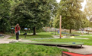 Forest Stay With Shared Pool