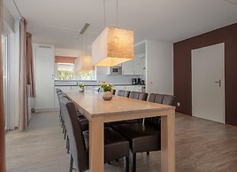 Villa in Arcen With Shower & Garden