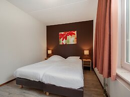 Villa in Arcen With Shower & Garden