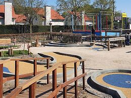 Villa in Arcen With Shower & Garden