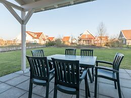 Villa at Klein Vink With Thermal Baths Access