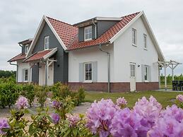Villa in Arcen With Thermal Baths Access