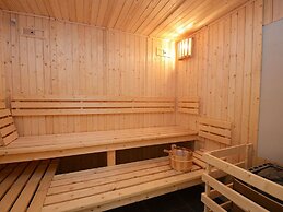 Cozy Chalet for You & Tails