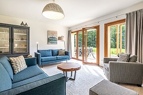 Sunny Terrace & Ski Access