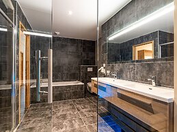 Charming Alps Apartment