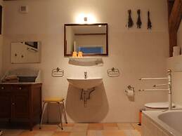 Buschenhagen Rustic Getaway