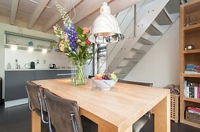 Modern Holiday Home Between Schoorl and Bergen