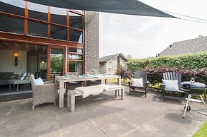 Modern Holiday Home Between Schoorl and Bergen