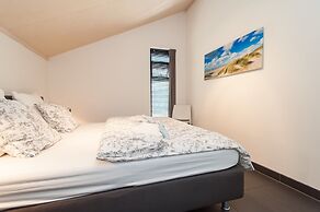 Modern Holiday Home Between Schoorl and Bergen
