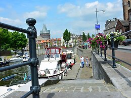 Villa With Lake Views