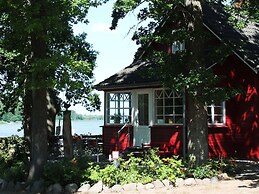 Idyllisches Ferienhaus mit Uberdachter Terrasse