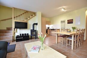 Idyllisches Ferienhaus mit Uberdachter Terrasse