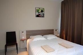 Cap D'agde Retreat w/ Terrace