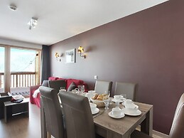 Chalet in Paradiski With Spa & Pool Access