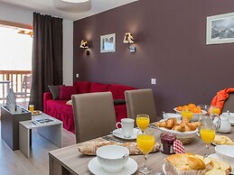 Chalet in Paradiski With Spa & Pool Access
