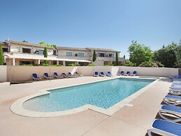 Comfortable Apartment With air Conditioning in the Luberon