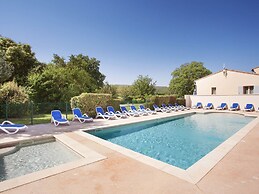 Comfortable Apartment With air Conditioning in the Luberon