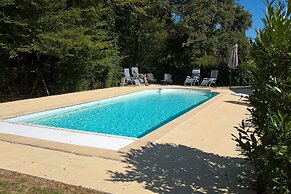 Villa With Garden Near Beautiful Golf Course