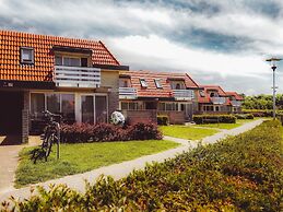 Apartment in De Koog With Free Parking