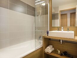 Adult-friendly Alpine Flat