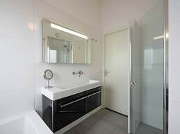 Nice House With Dishwasher, Near Amsterdam