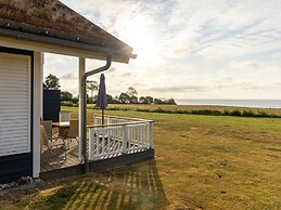 Bungalow by the Sea With Sauna in Germany