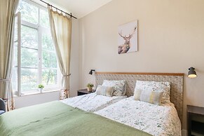 Limburg Mansion With Spa Near Forest