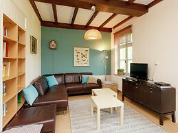 Limburg Mansion With Spa Near Forest