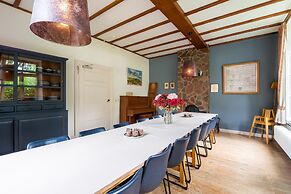 Limburg Mansion With Spa Near Forest