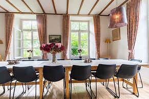 Limburg Mansion With Spa Near Forest