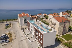 Ringo Apartments