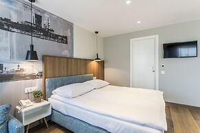 Ringo Apartments