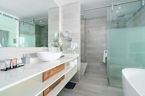 UniQue Boutique Resort