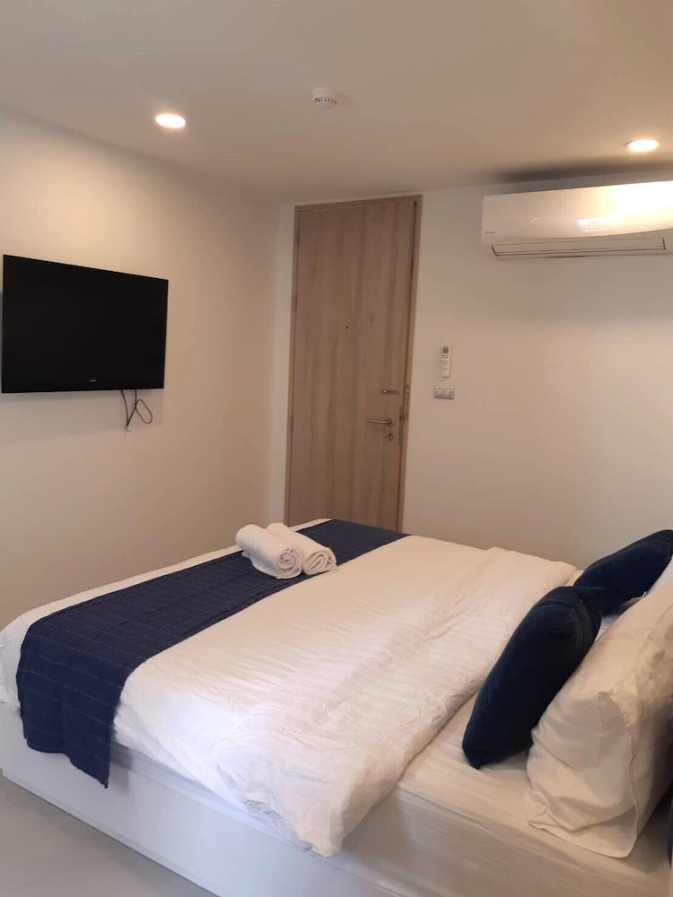 BLU 395 Ari-Saphan Khwai