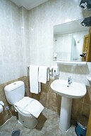Redcon Suites