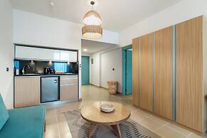 Redcon Suites