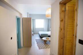 Redcon Suites