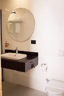 Redcon Suites