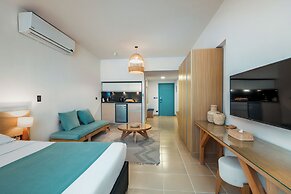 Redcon Suites